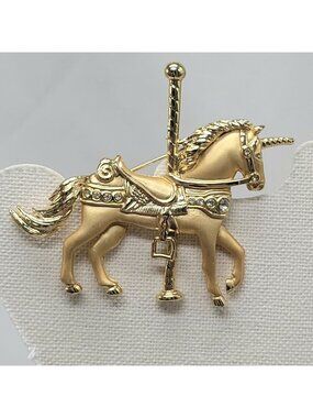 Vtg 80s Gold-Tone Carousel Horse Brooch With Rhinestone Accents Elegant Pin Jewe